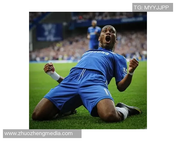 足球明星惊现跪滑视频引发热议网友纷纷点赞评论不断